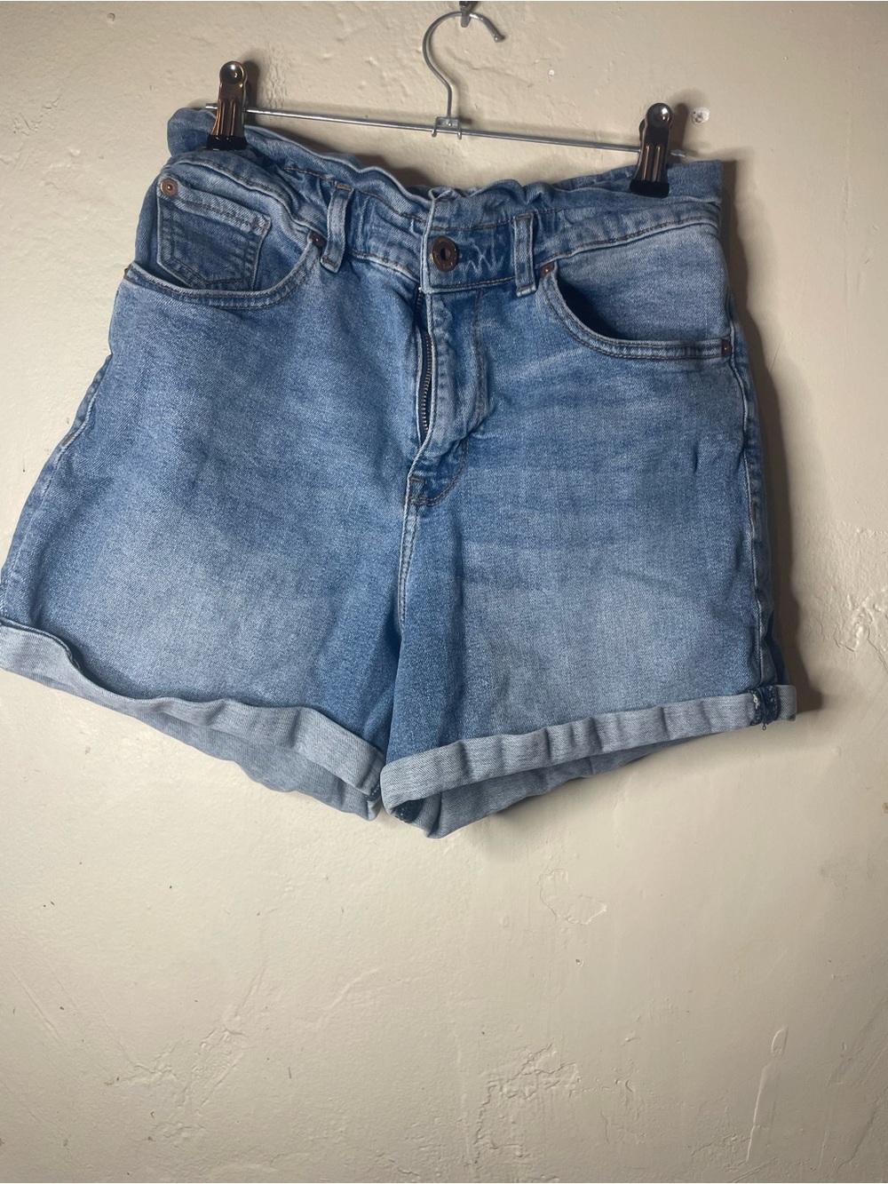 American Rag Cie Blue High Rise Light Wash Denim Cuffed Shorts Juniors 3